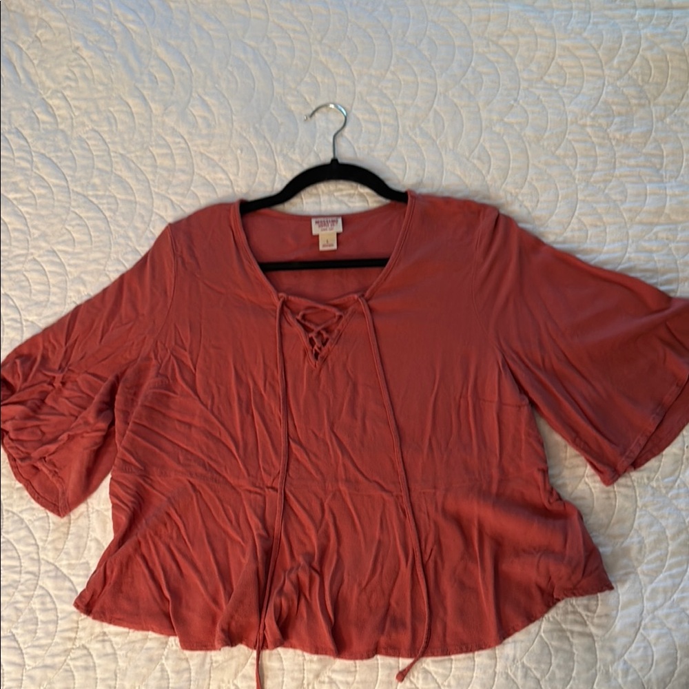 Women's Rust Top